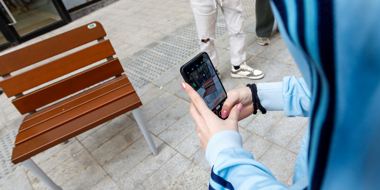 Arquitectura hostil: Com condicionen l’ús de l’espai públic els elements urbans?