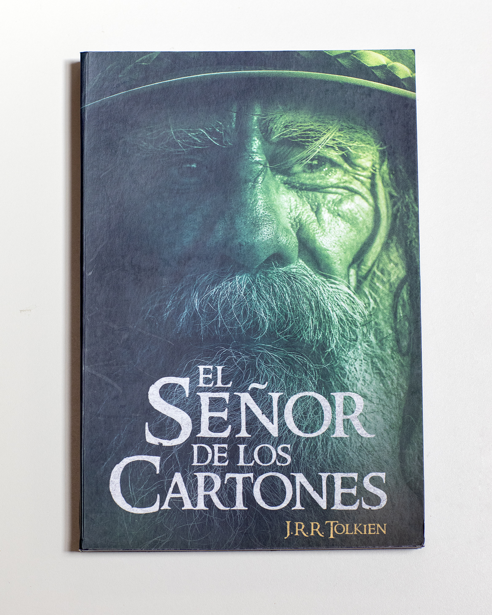 Llibres inèdits en blanc - El señor de los cartones